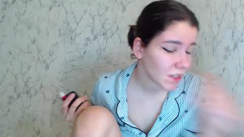 SyrenDixon online show from 12/18/25, 10:10