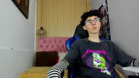 Syriussz online show from 02/25/26, 07:23