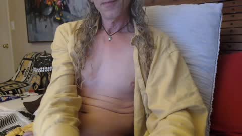 Snapshot of sysyphusss chatting on 12/28/24, 02:43 sysyphusss online show from 12/28/24, 02:43