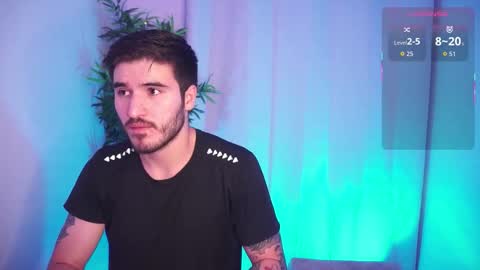 t0ny_wylie online show from 12/17/25, 11:22