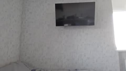 Den online show from 04/07/26, 04:57