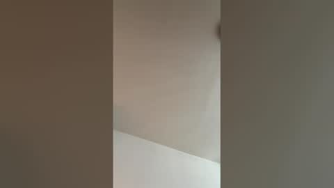 Snapshot of t954127 chatting on 03/27/26, 08:26 t954127 online show from 03/27/26, 08:26