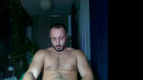 Huracane online show from 11/06/25, 02:29