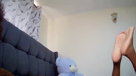 Snapshot of t_okyo chatting on 12/22/24, 07:00 TOKYO online show from 12/22/24, 07:00