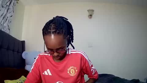 Snapshot of t_okyo chatting on 01/07/25, 07:10 TOKYO online show from 01/07/25, 07:10