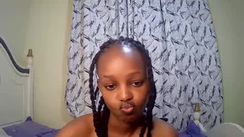 Snapshot of t_okyo chatting on 02/28/25, 03:37 TOKYO online show from 02/28/25, 03:37