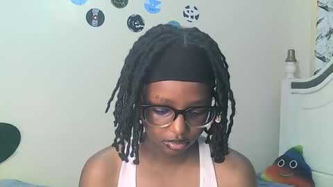 Snapshot of t_okyo chatting on 10/10/25, 08:24 TOKYO online show from 10/10/25, 08:24