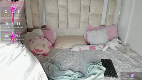 Nice to meet you I am Mia3 online show from 02/07/25, 11:24