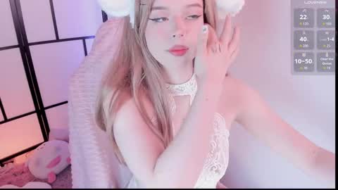 Nice to meet you I am Mia3 online show from 09/11/25, 09:04