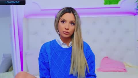 Snapshot of taahiraarabian chatting on 12/18/24, 10:57 Arianna online show from 12/18/24, 10:57