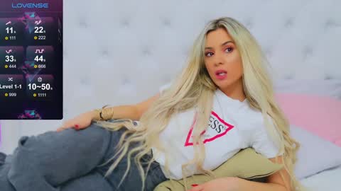 Snapshot of taahiraarabian chatting on 12/29/24, 05:12 Arianna online show from 12/29/24, 05:12