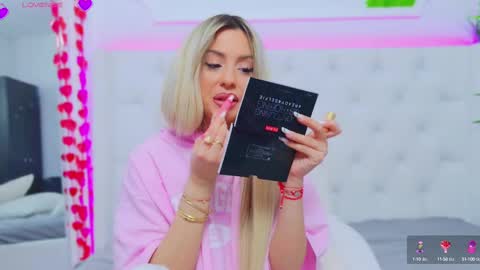 Snapshot of taahiraarabian chatting on 03/11/25, 04:29 Arianna online show from 03/11/25, 04:29