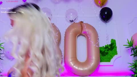 Snapshot of taahiraarabian chatting on 09/10/25, 01:33 Arianna online show from 09/10/25, 01:33