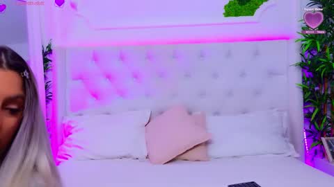 Snapshot of taahiraarabian chatting on 01/15/26, 01:16 Arianna online show from 01/15/26, 01:16