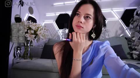Snapshot of taanni_bc chatting on 02/08/25, 06:22 TAANNI online show from 02/08/25, 06:22