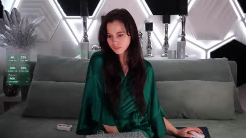 Snapshot of taanni_bc chatting on 02/25/25, 08:25 TAANNI online show from 02/25/25, 08:25