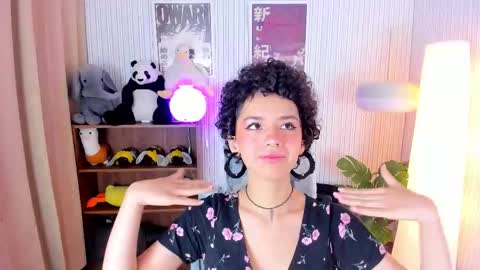 Snapshot of tabitta_katt chatting on 02/05/26, 04:17 Kitty online show from 02/05/26, 04:17