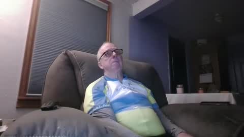 tacrunner66_ online show from 02/11/25, 07:02