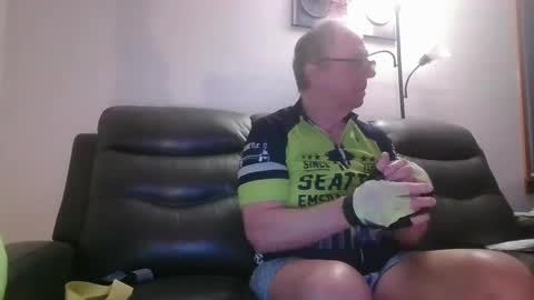 tacrunner66_ online show from 03/11/25, 01:56