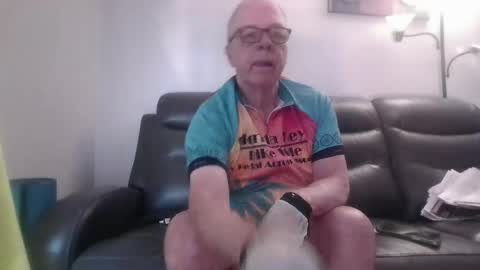 tacrunner66_ online show from 06/09/26, 02:28