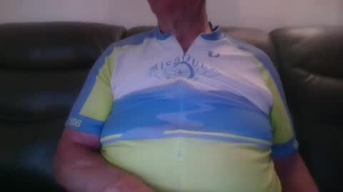tacrunner66_ online show from 06/17/26, 01:34
