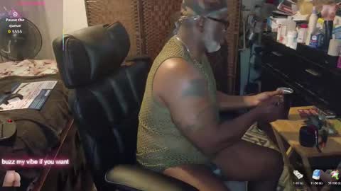 Tadaha72 online show from 11/11/25, 04:51