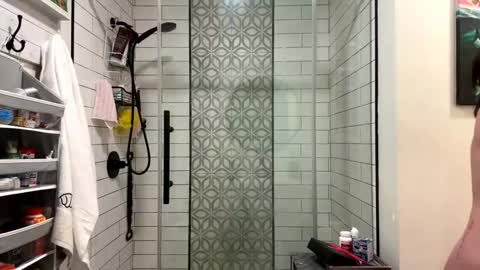 taebaeebe online show from 02/05/26, 10:20