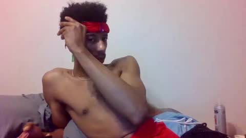 Snapshot of taejhon chatting on 12/18/24, 11:45 Taejhon online show from 12/18/24, 11:45