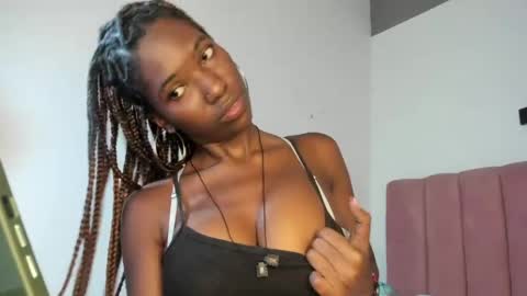 Tahira online show from 04/22/26, 07:26