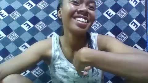 tahiryjosiah online show from 10/18/25, 04:04