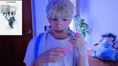 taichi online show from 11/11/25, 07:58