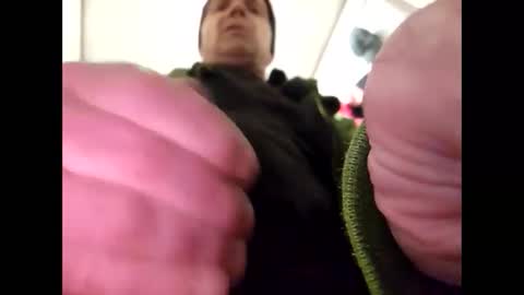 Snapshot of tailblazzer chatting on 01/25/25, 05:19 tailblazzer online show from 01/25/25, 05:19