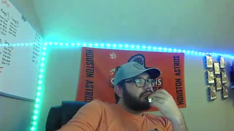 TaintNuzzler online show from 02/03/25, 08:57