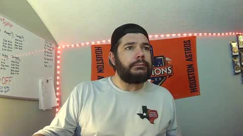 TaintNuzzler online show from 02/04/25, 10:10