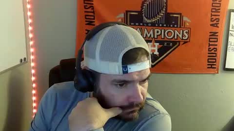 TaintNuzzler online show from 03/03/25, 09:00