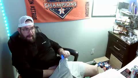 TaintNuzzler online show from 09/21/25, 09:11