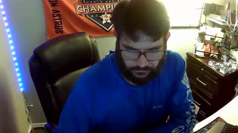 TaintNuzzler online show from 09/22/25, 06:26