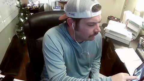 TaintNuzzler online show from 11/25/25, 12:16