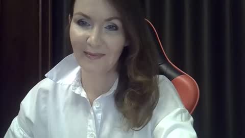 taisialucky77 online show from 10/04/25, 02:04