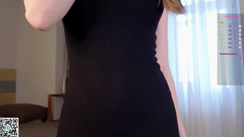 Snapshot of taitatkins chatting on 02/10/25, 11:25 Emily online show from 02/10/25, 11:25