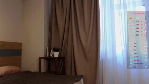 Snapshot of taitatkins chatting on 02/22/25, 11:35 Emily online show from 02/22/25, 11:35