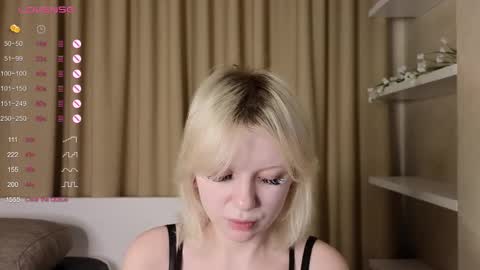 Snapshot of taitatkins chatting on 02/26/25, 09:16 Emily online show from 02/26/25, 09:16