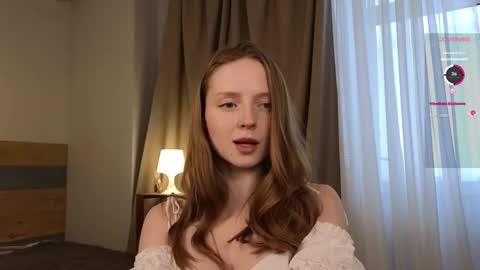 Snapshot of taitatkins chatting on 03/04/25, 08:24 Emily online show from 03/04/25, 08:24