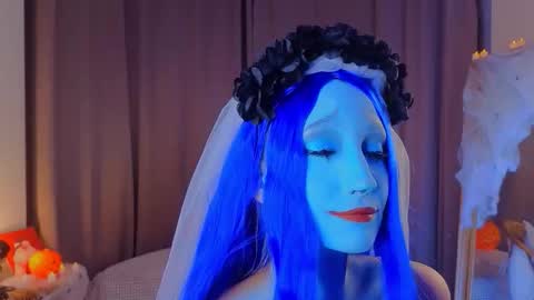 Snapshot of taiteedgington chatting on 10/31/25, 02:45 im Lally online show from 10/31/25, 02:45