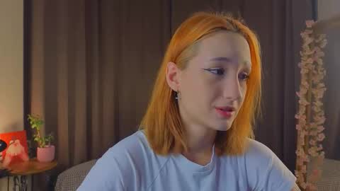 Snapshot of taiteedgington chatting on 11/07/25, 02:55 im Lally online show from 11/07/25, 02:55