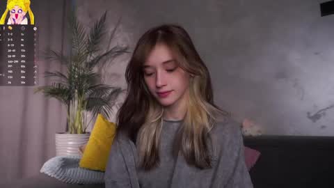 Mia online show from 04/20/26, 02:14