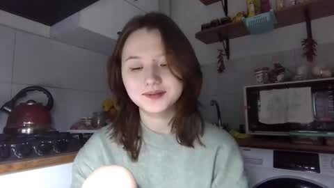 Lily online show from 11/21/25, 03:22