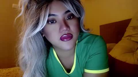 Snapshot of takemeinheaven1 chatting on 12/12/24, 03:16 Lena online show from 12/12/24, 03:16