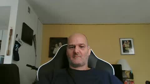 Snapshot of takerlover436295 chatting on 12/31/24, 03:53 takerlover436295 online show from 12/31/24, 03:53