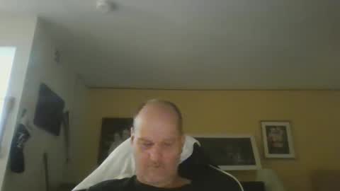 takerlover436295 online show from 11/16/25, 11:43